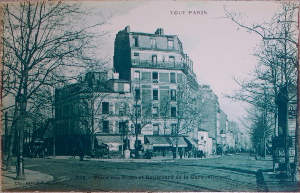 Hotel De La Place Des Alpes Paris Exterior photo